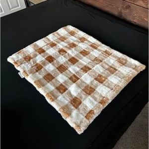 Brand New - Never Used Baby Minky Couture Blanket (rust and white)